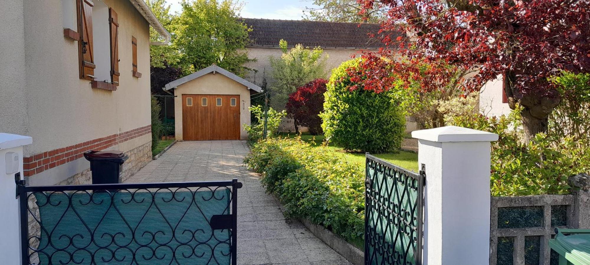Un Brin De Bonheur Villa Troyes Eksteriør bilde
